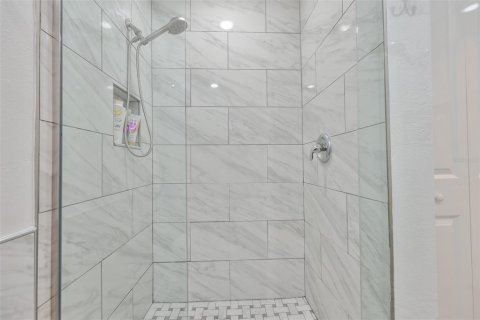 Casa en venta en Saint Petersburg, Florida, 2 dormitorios, 153.29 m2 № 2103503 - foto 12