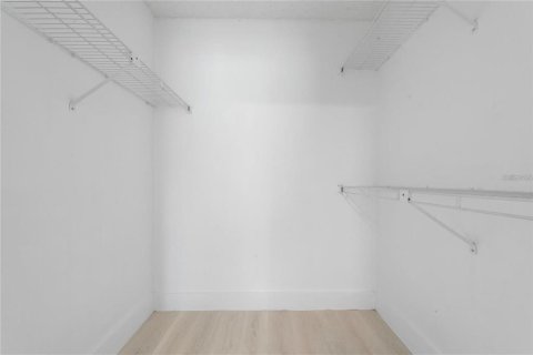 Apartamento en alquiler en Kissimmee, Florida, 3 dormitorios, 119.57 m2 № 1813272 - foto 14