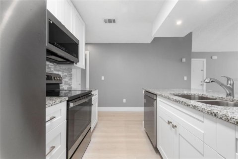 Apartamento en alquiler en Kissimmee, Florida, 3 dormitorios, 119.57 m2 № 1813272 - foto 17