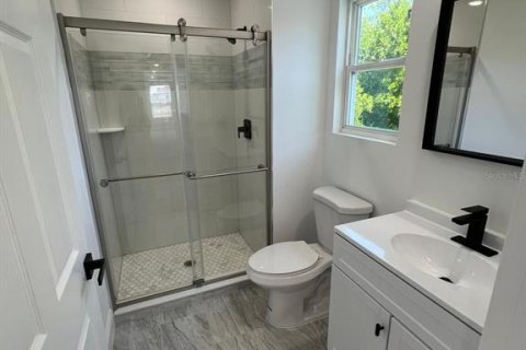 Villa ou maison à louer à Winter Haven, Floride: 5 chambres, 217.76 m2 № 1827310 - photo 15
