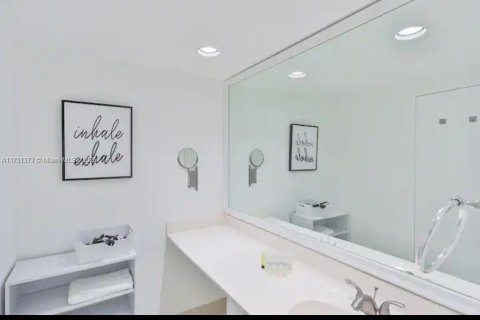 Copropriété à louer à Hollywood, Floride: 1 chambre, 84.08 m2 № 1859912 - photo 20