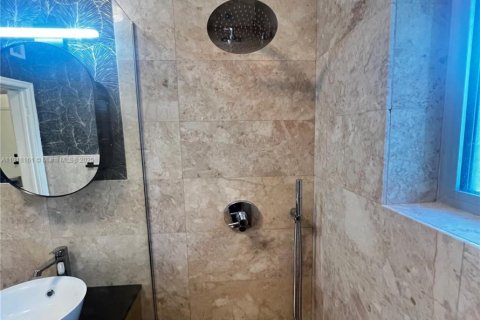 Copropriété à vendre à Miami Beach, Floride: 1 chambre, 39.02 m2 № 2017064 - photo 11