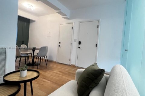 Copropriété à vendre à Miami Beach, Floride: 1 chambre, 39.02 m2 № 2017064 - photo 3