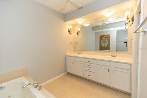 Copropriété à vendre à Englewood, Floride: 3 chambres, 177.72 m2 № 2142821 - photo 22