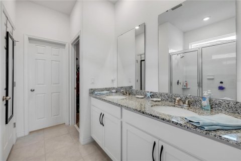 Villa ou maison à vendre à New Smyrna Beach, Floride: 4 chambres, 175.68 m2 № 2142096 - photo 13