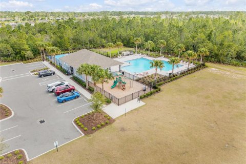 Villa ou maison à vendre à New Smyrna Beach, Floride: 4 chambres, 175.68 m2 № 2142096 - photo 28