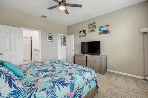 Villa ou maison à vendre à New Smyrna Beach, Floride: 4 chambres, 175.68 m2 № 2142096 - photo 12