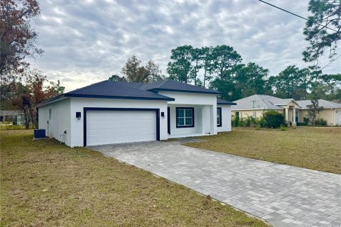 House in Citrus Springs, Florida 3 bedrooms, 142.05 sq.m. № 2105876 - photo 4