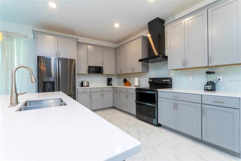 Condo in Melbourne Beach, Florida, 8 bedrooms  № 1613661 - photo 17