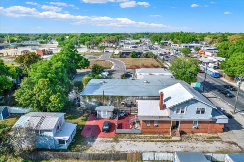 Commercial property in Tampa, Florida 319.31 sq.m. № 2298588 - photo 7