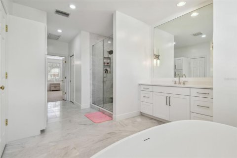 Villa ou maison à vendre à Tampa, Floride: 5 chambres, 416.67 m2 № 1734458 - photo 24