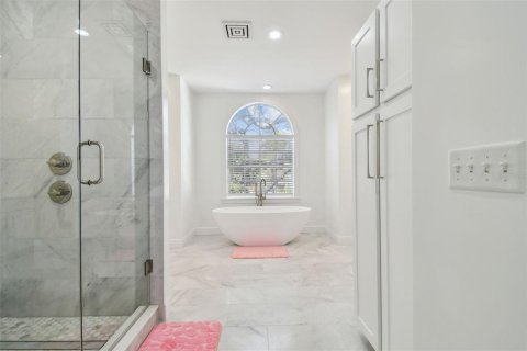Villa ou maison à vendre à Tampa, Floride: 5 chambres, 416.67 m2 № 1734458 - photo 23