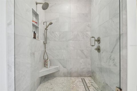 Villa ou maison à vendre à Tampa, Floride: 5 chambres, 416.67 m2 № 1734458 - photo 25