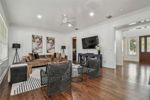 Villa ou maison à vendre à Tampa, Floride: 5 chambres, 416.67 m2 № 1734458 - photo 12