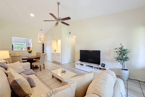 Copropriété à louer à Deerfield Beach, Floride: 2 chambres, 102.19 m2 № 1996836 - photo 26