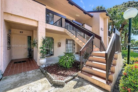 Copropriété à louer à Deerfield Beach, Floride: 2 chambres, 102.19 m2 № 1996836 - photo 3