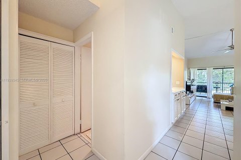 Copropriété à louer à Deerfield Beach, Floride: 2 chambres, 102.19 m2 № 1996836 - photo 7