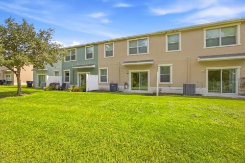 Touwnhouse à louer à Orlando, Floride: 3 chambres, 157.84 m2 № 2383999 - photo 28