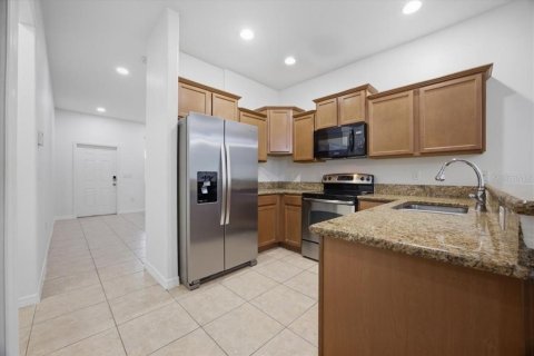 Touwnhouse à louer à Orlando, Floride: 3 chambres, 157.84 m2 № 2383999 - photo 5
