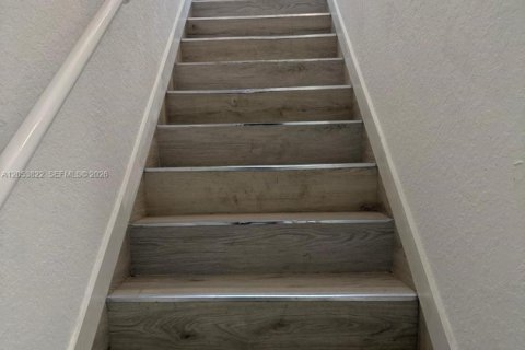 Touwnhouse à vendre à Homestead, Floride: 4 chambres, 129.88 m2 № 2172061 - photo 11