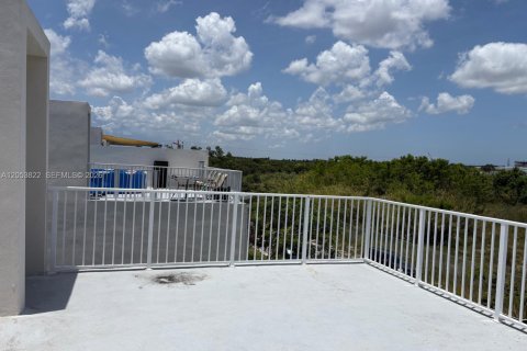 Touwnhouse à vendre à Homestead, Floride: 4 chambres, 129.88 m2 № 2172061 - photo 27