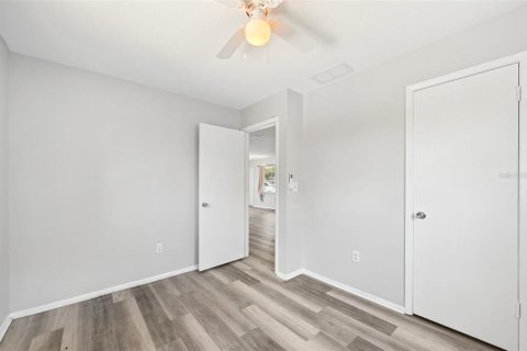 House in Venice, Florida 3 bedrooms, 102.01 sq.m. № 1685295 - photo 24