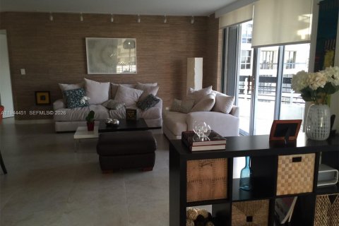 Condo in Aventura, Florida, 2 bedrooms  № 2001658 - photo 6