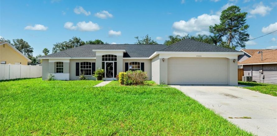 House in Spring Hill, Florida 3 bedrooms, 143.26 sq.m. № 1870803