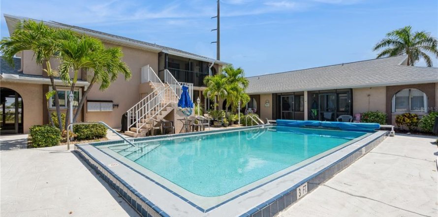 Condo à Cape Coral, Floride, 2 chambres № 1679272