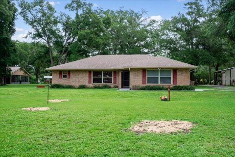 Casa en Lake Helen, Florida 4 dormitorios, 200.67 m2 № 2209305