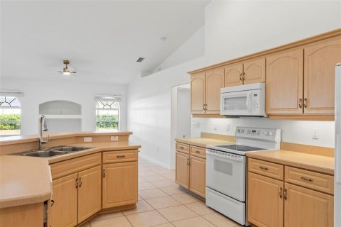 Casa en venta en Palm Coast, Florida, 3 dormitorios, 189.24 m2 № 1514596 - foto 18