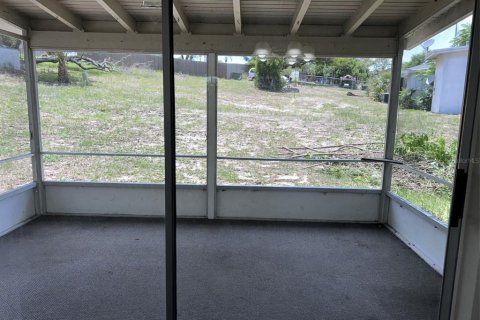 Villa ou maison à louer à Spring Hill, Floride: 2 chambres, 95.69 m2 № 2109533 - photo 23