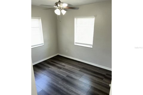 Villa ou maison à louer à Spring Hill, Floride: 2 chambres, 95.69 m2 № 2109533 - photo 20