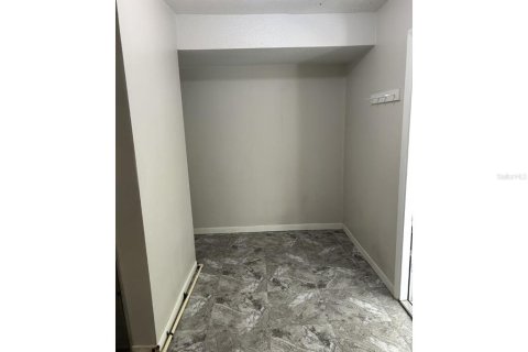 Villa ou maison à louer à Spring Hill, Floride: 2 chambres, 95.69 m2 № 2109533 - photo 14