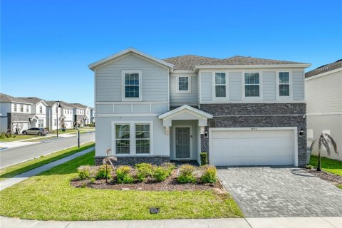 House in Davenport, Florida 10 bedrooms, 408.68 sq.m. № 2302915