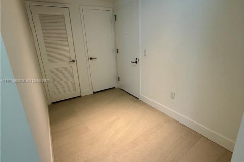 Copropriété à louer à Miami, Floride: 2 chambres, 108.23 m2 № 1964132 - photo 16