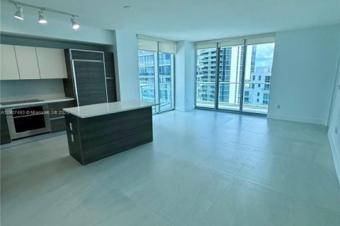 Copropriété à louer à Miami, Floride: 2 chambres, 108.23 m2 № 1964132 - photo 4