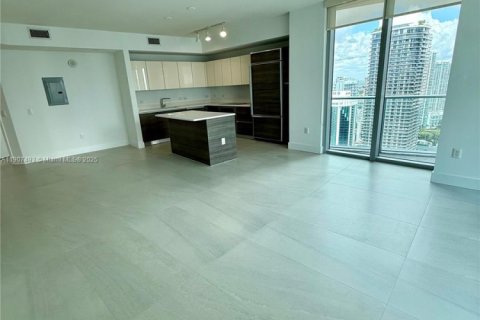 Copropriété à louer à Miami, Floride: 2 chambres, 108.23 m2 № 1964132 - photo 6