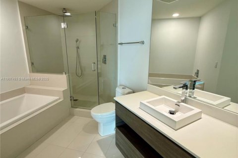 Copropriété à louer à Miami, Floride: 2 chambres, 108.23 m2 № 1964132 - photo 11