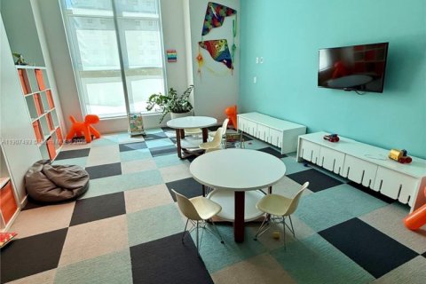 Copropriété à louer à Miami, Floride: 2 chambres, 108.23 m2 № 1964132 - photo 29