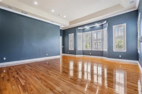 Casa en venta en Tampa, Florida, 5 dormitorios, 390.56 m2 № 1803761 - foto 24