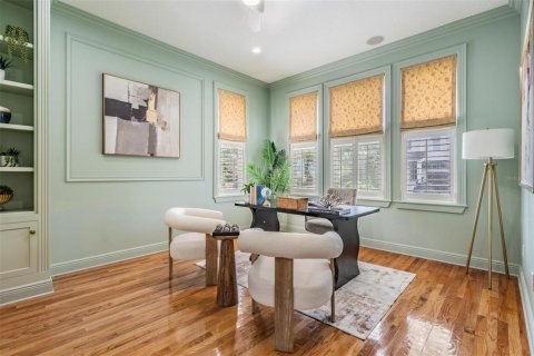 Casa en venta en Tampa, Florida, 5 dormitorios, 390.56 m2 № 1803761 - foto 16