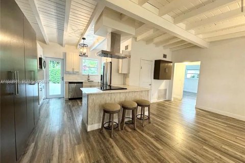 Купить виллу или дом в Норт-Майами, Флорида 3 спальни, 152.45м2, № 2005520 - фото 10