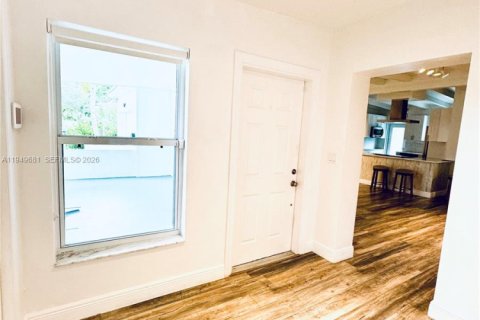 Купить виллу или дом в Норт-Майами, Флорида 3 спальни, 152.45м2, № 2005520 - фото 24