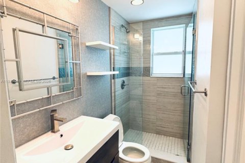 Купить виллу или дом в Норт-Майами, Флорида 3 спальни, 152.45м2, № 2005520 - фото 22