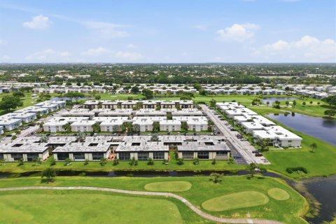 Condo in Delray Beach, Florida, 2 bedrooms  № 2251660 - photo 25
