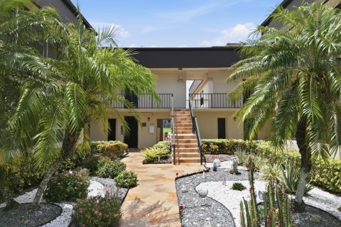 Condo in Delray Beach, Florida, 2 bedrooms  № 2251660 - photo 22