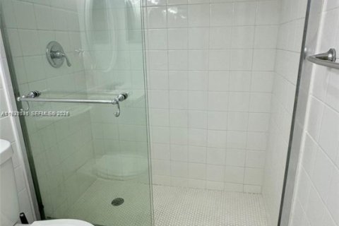 Condominio en venta en West Palm Beach, Florida, 1 dormitorio, 52.95 m2 № 2034420 - foto 14