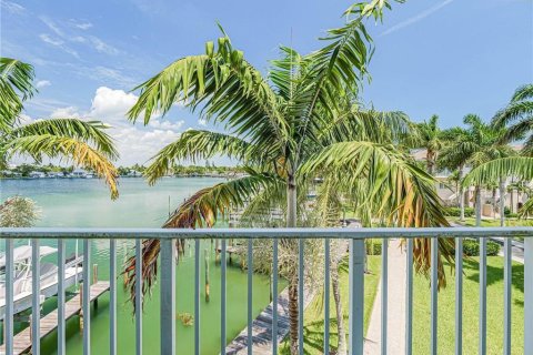 Adosado en alquiler en St. Lucie, Florida, 3 dormitorios, 140.93 m2 № 1686871 - foto 2