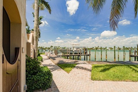 Adosado en alquiler en St. Lucie, Florida, 3 dormitorios, 140.93 m2 № 1686871 - foto 21